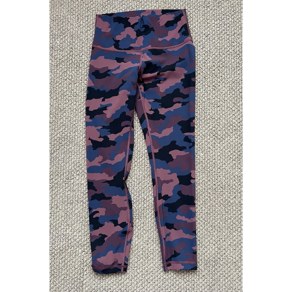 Lululemon Wunder Under High Rise Leggings Color: Camo Smoke Red Night Sea Size 6